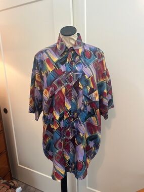 Vintage Men’s Abstract 100% Silk  Multicolor Short-Sleeve Shirt